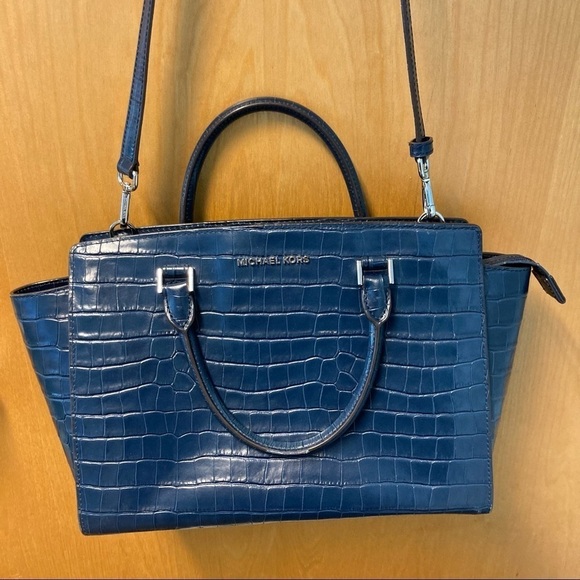 MICHAEL KORS Navy Blue Crocodile Embossed Leather Selma Tote Satchel - Picture 2 of 16
